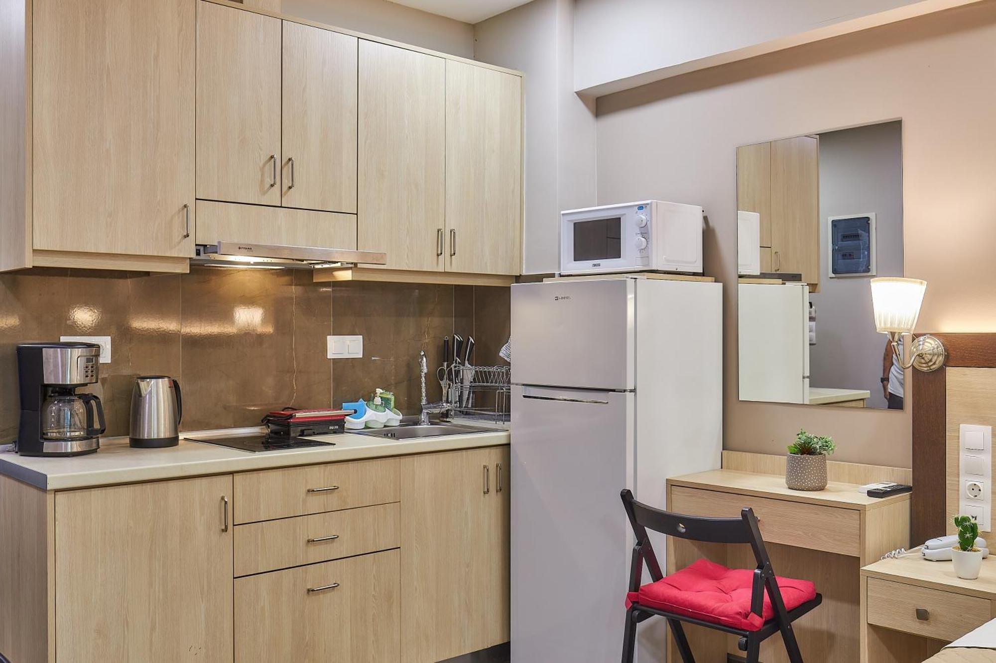Dorian Boutique Hotel-Apartments ヘルソニソス エクステリア 写真